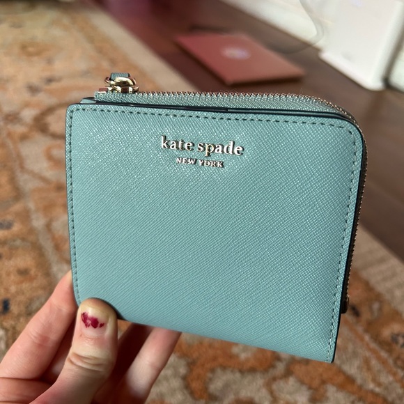 Kate Spade Cameron Zip Crossbody Light Blue - Picture 8 of 8